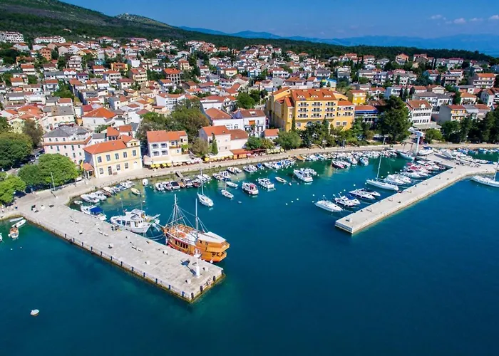 Nina Mit Whirpool By Guide Villa